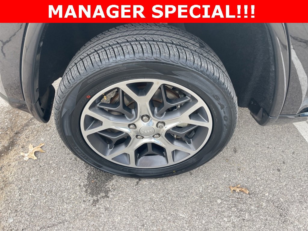 Used 2019 Jeep Grand Cherokee Overland image 9