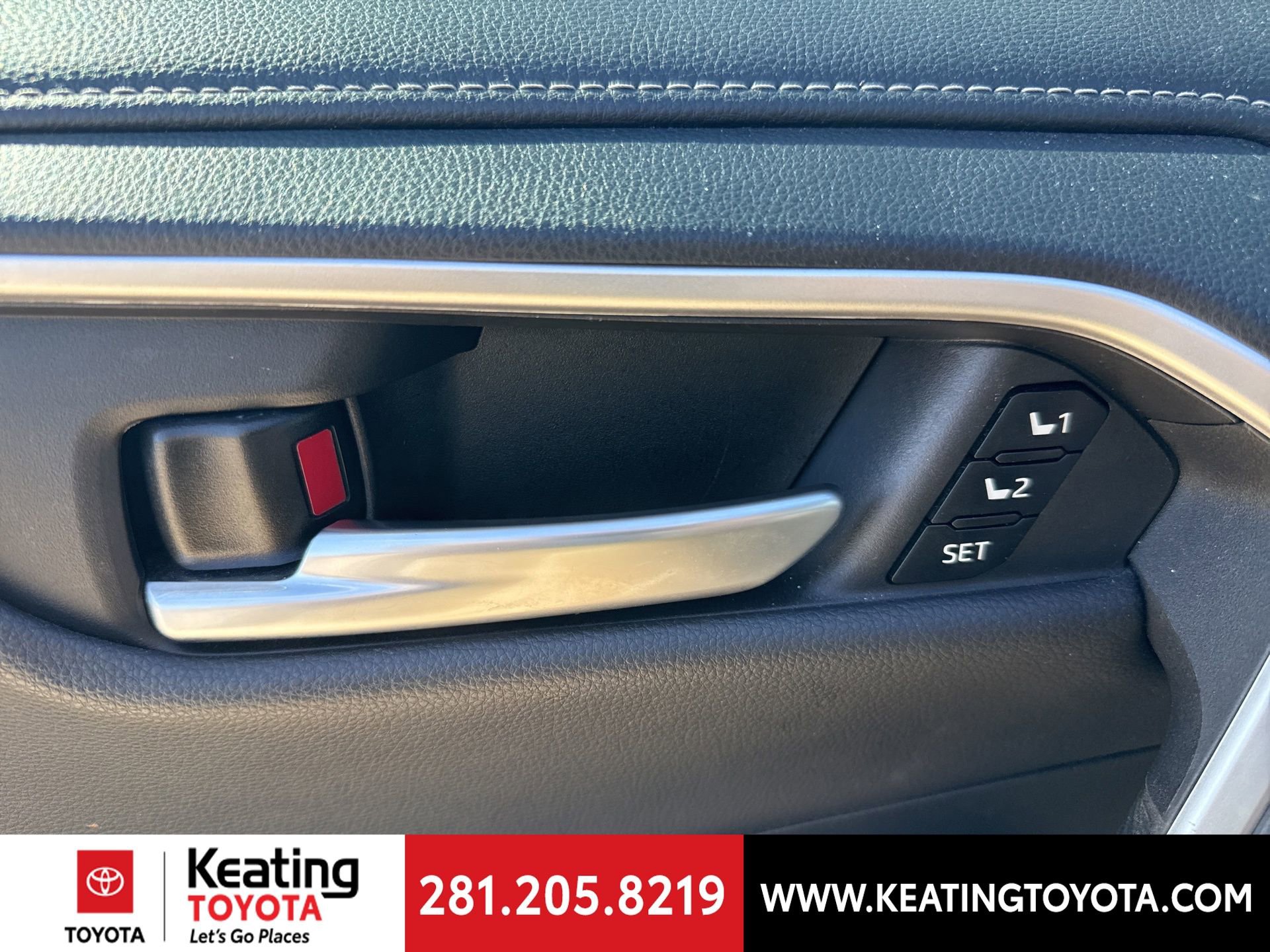 Used 2024 Toyota RAV4 Limited w/ Advanced Technology Package image 12