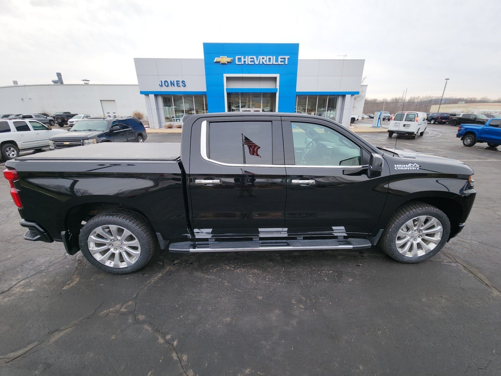 Used 2022 Chevrolet Silverado 1500 High Country AWD/4WD image 6