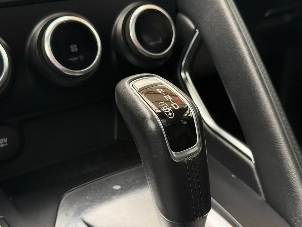 Used 2020 Jaguar E-PACE SE AWD/4WD image 27
