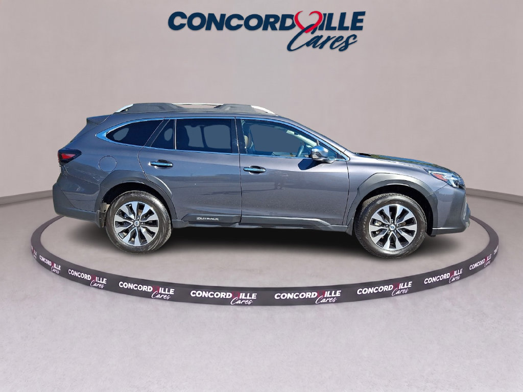 Used 2024 Subaru Outback Touring XT AWD/4WD image 8