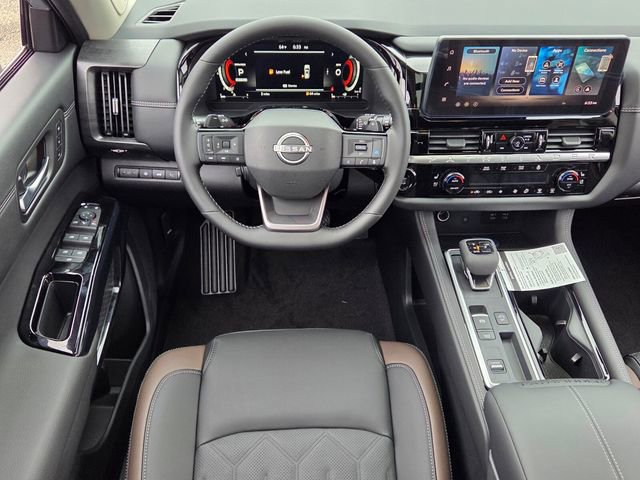 New 2026 Nissan Pathfinder Platinum w/ Cargo Package image 7