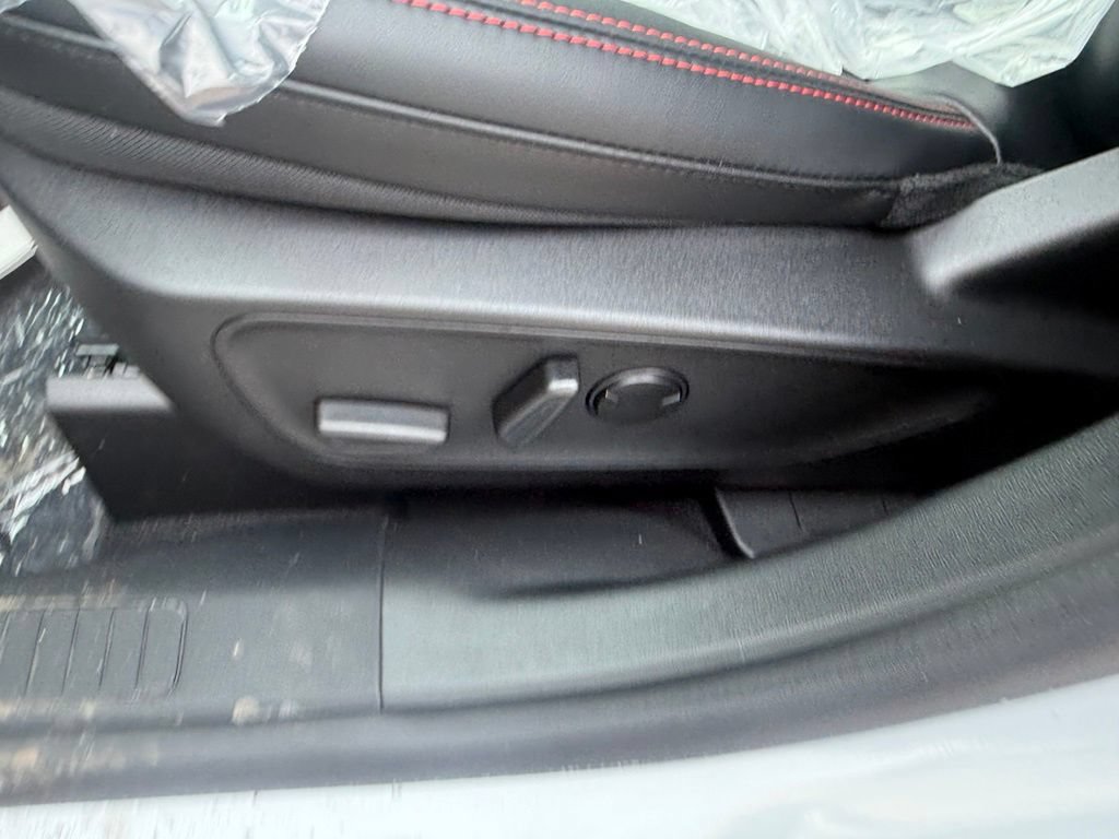 New 2026 Ford Escape ST-Line Select AWD/4WD image 15