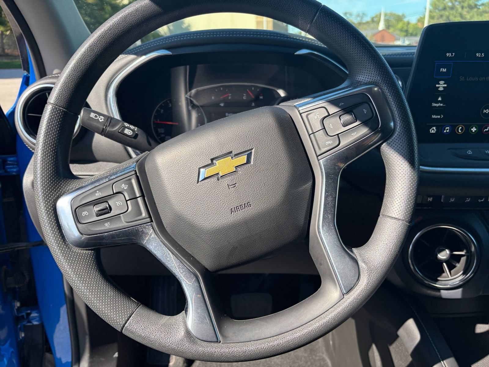 Used 2025 Chevrolet Blazer LT FWD image 34