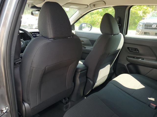 New 2026 Nissan Kicks S FWD image 25