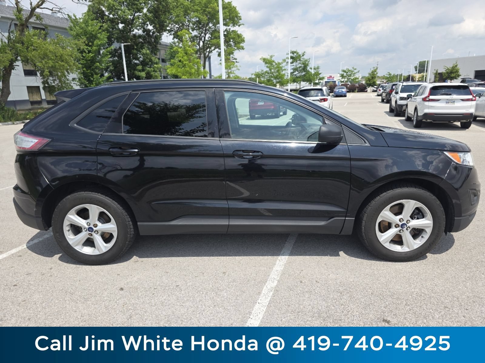 Used 2017 Ford Edge SE w/ Cargo Accessory Package AWD/4WD image 17