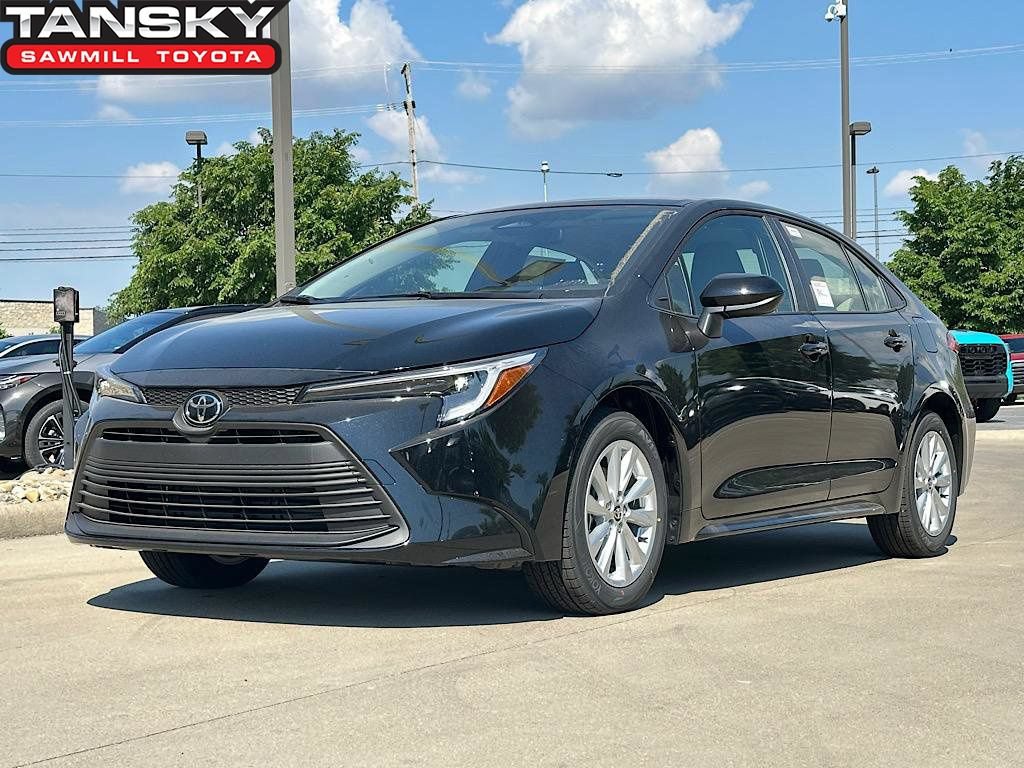 New 2026 Toyota Corolla LE FWD image 1