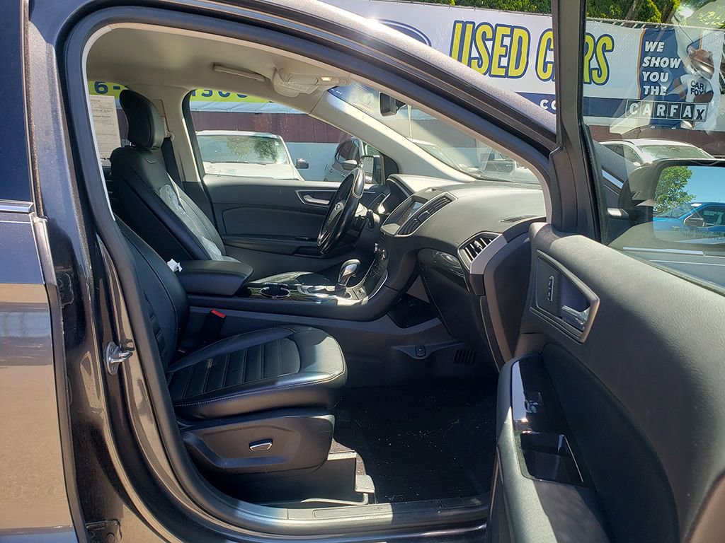 Used 2017 Ford Edge SEL w/ Equipment Group 201A AWD/4WD image 9