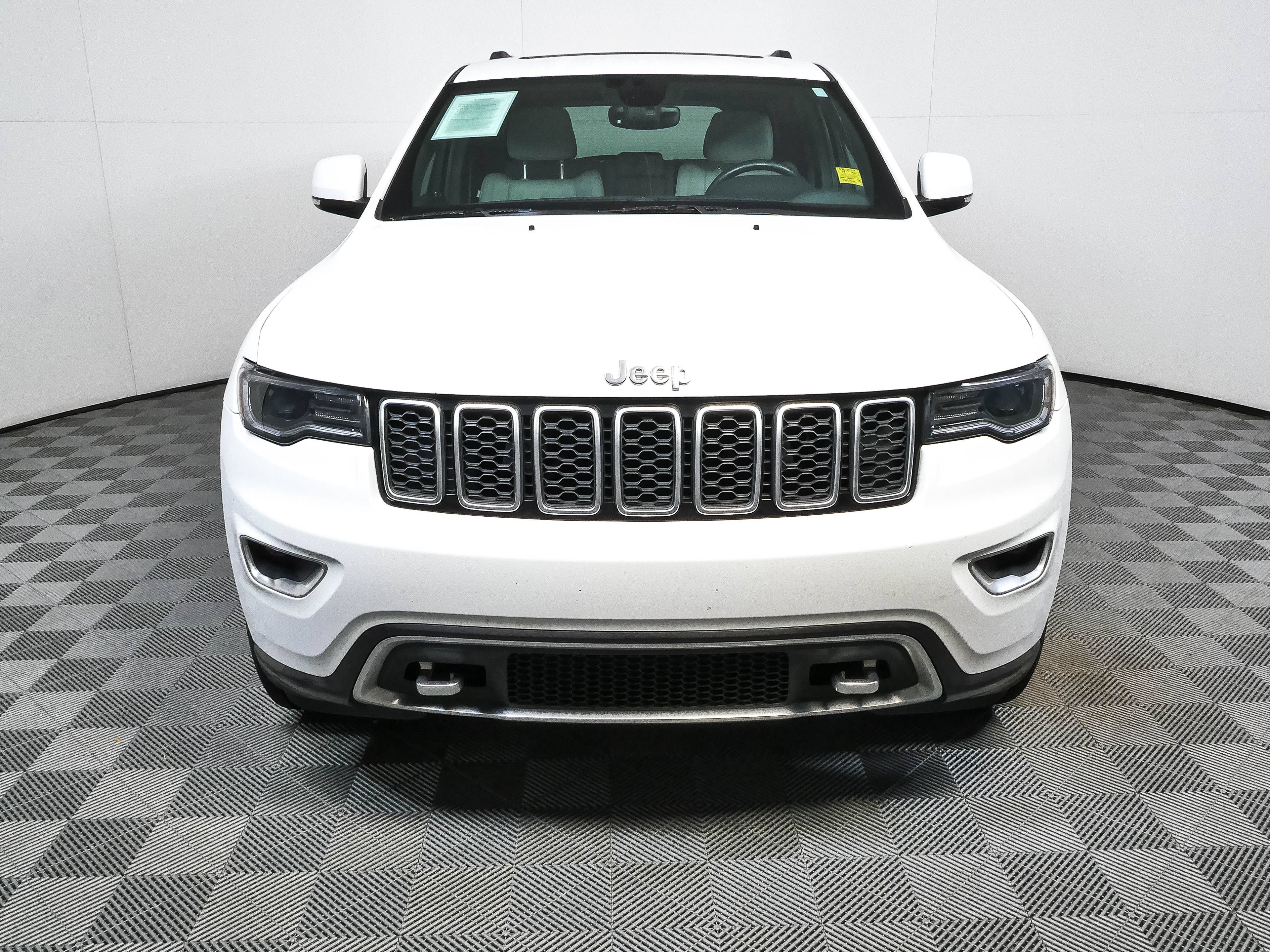 Used 2018 Jeep Grand Cherokee Limited RWD image 35