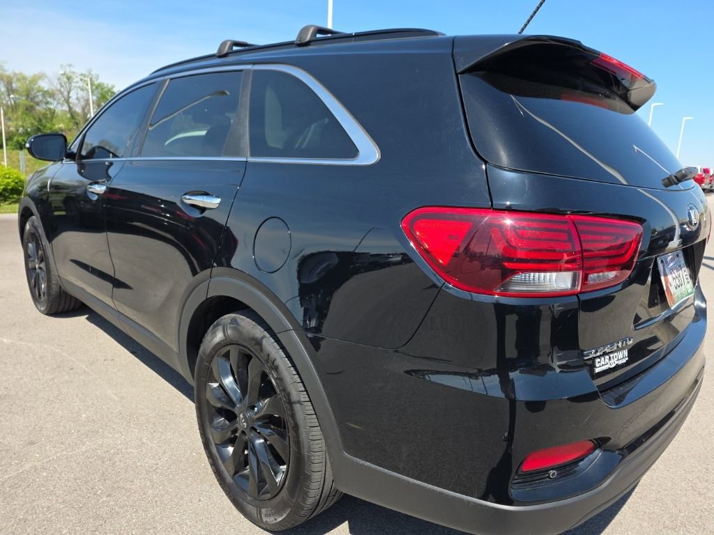 Used 2019 Kia Sorento S image 7