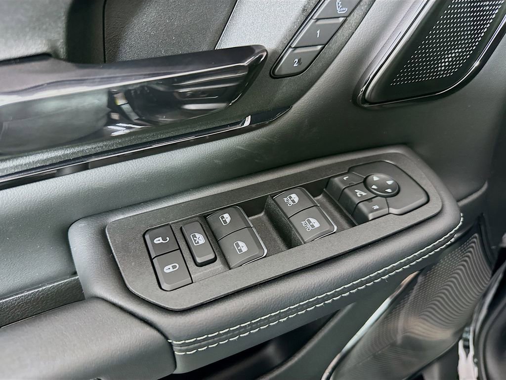 New 2026 RAM 1500 Limited AWD/4WD image 9