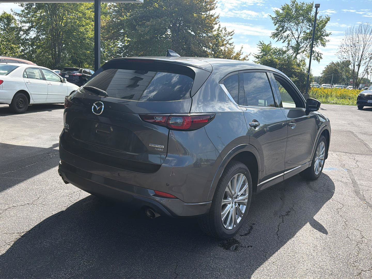 Used 2022 MAZDA CX-5 Signature AWD/4WD image 8