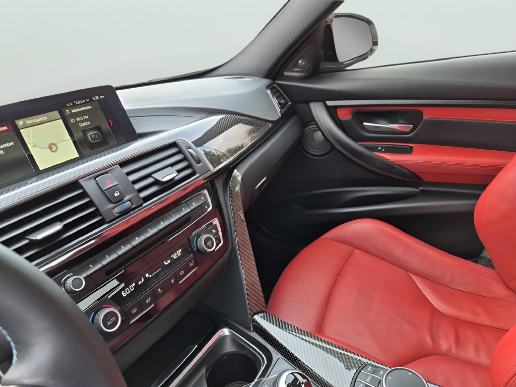 Used 2018 BMW M3 RWD image 22