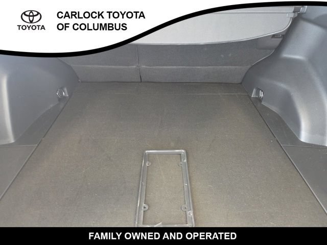 Used 2025 Toyota RAV4 XLE AWD/4WD image 15