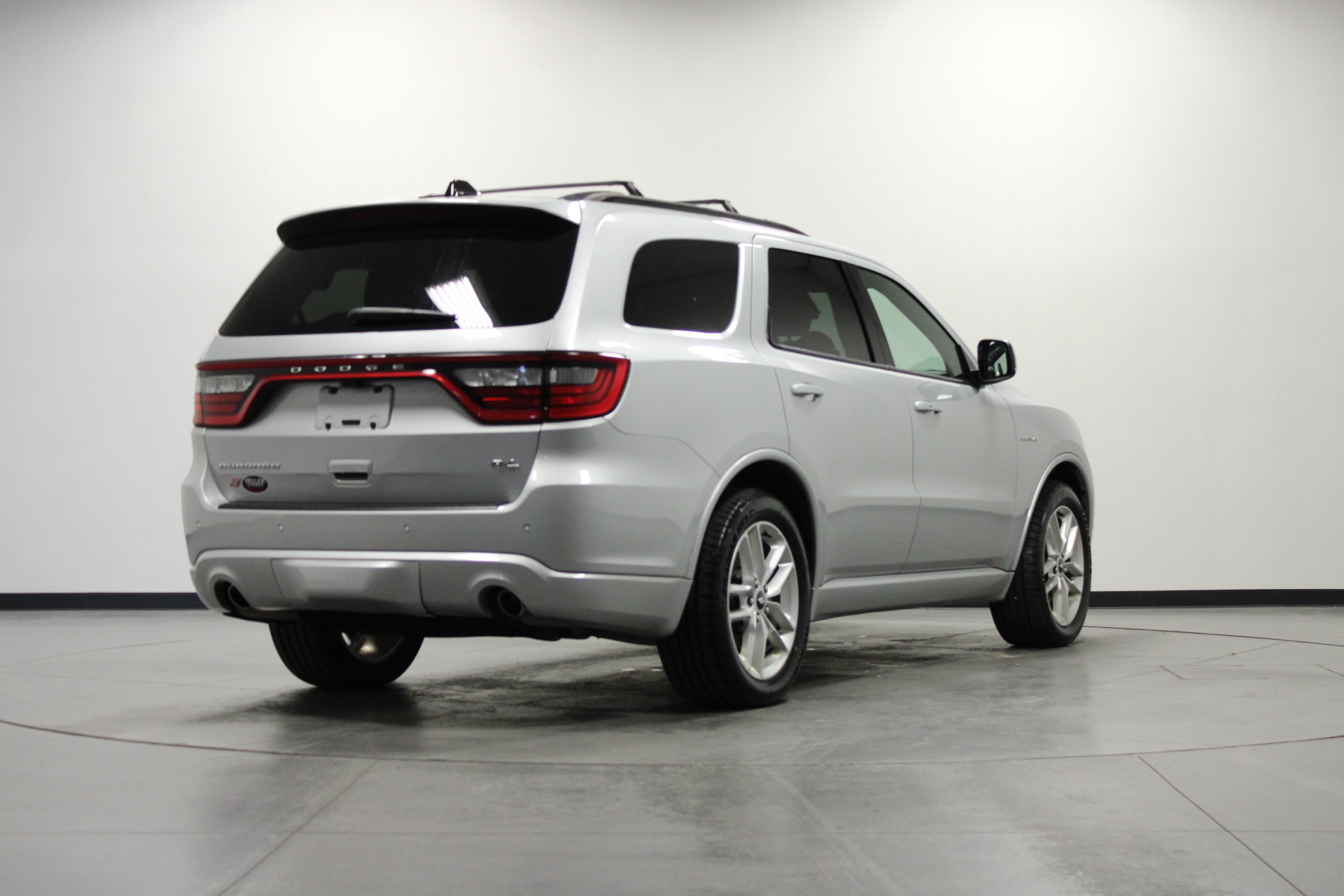 Used 2025 Dodge Durango R/T AWD/4WD image 4