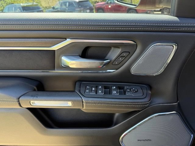 Used 2025 RAM 1500 Laramie AWD/4WD image 14