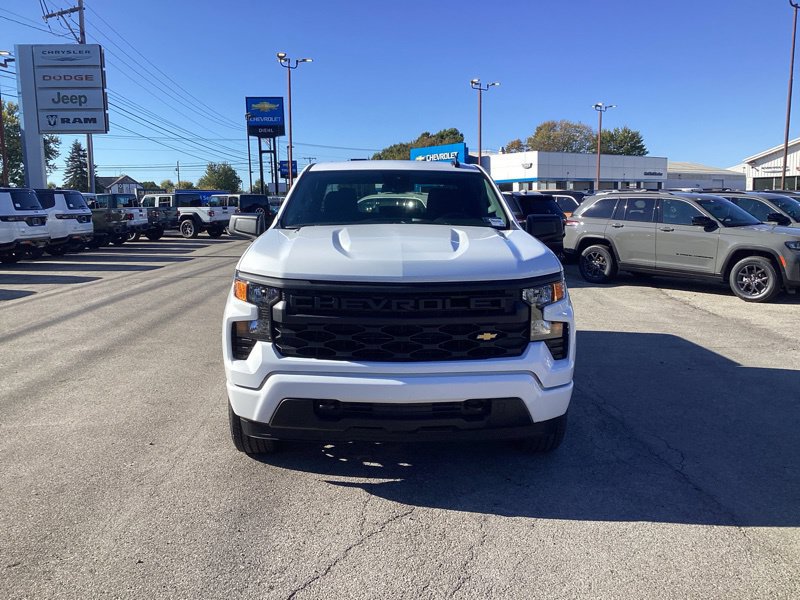 New 2026 Chevrolet Silverado 1500 Custom AWD/4WD image 2