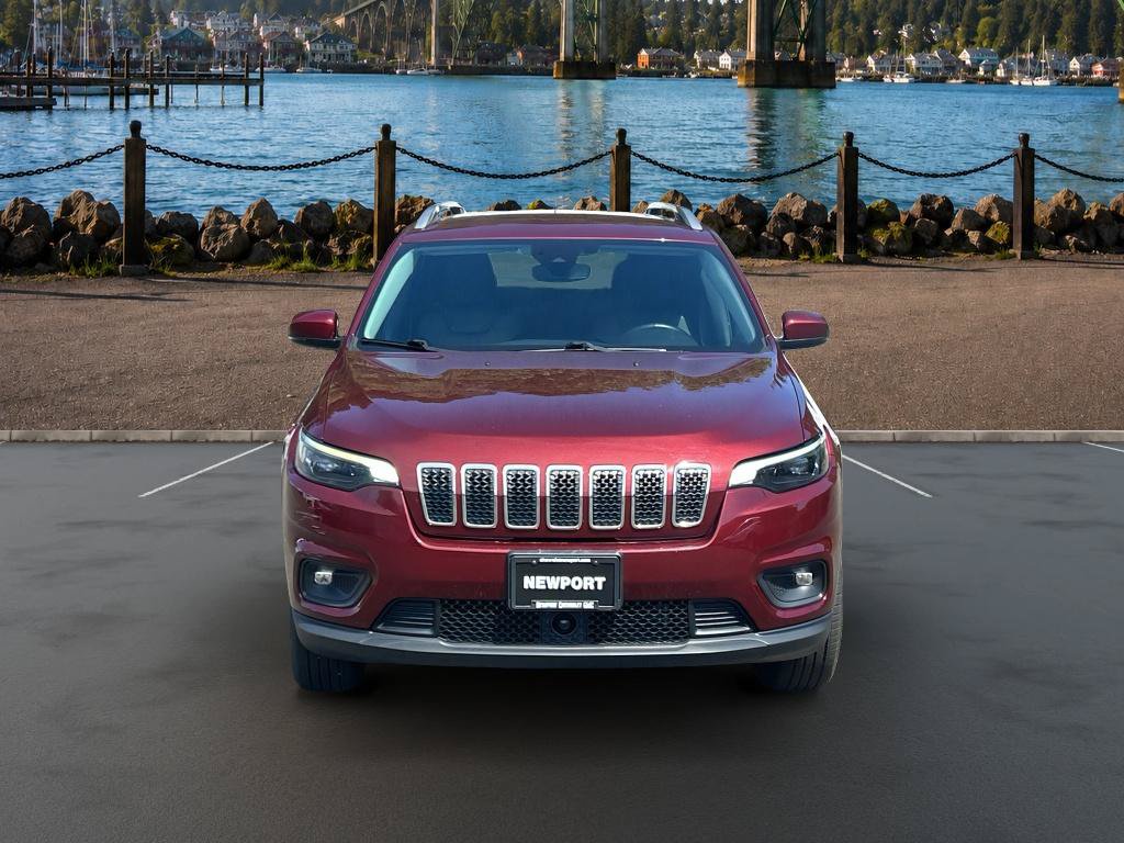 Used 2021 Jeep Cherokee Latitude Plus AWD/4WD image 2