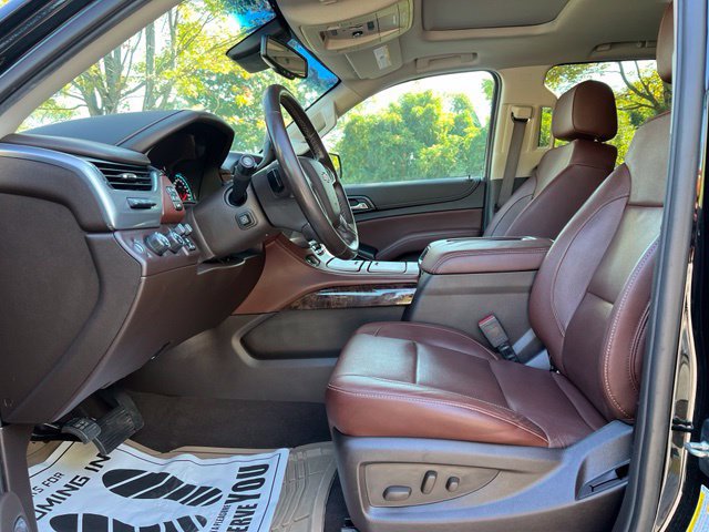 Used 2020 Chevrolet Tahoe Premier w/ Max Trailering Package AWD/4WD image 11