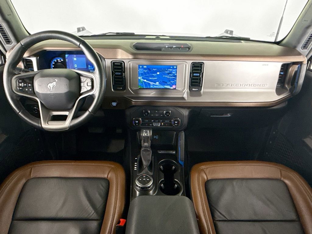 Used 2023 Ford Bronco Outer Banks image 9