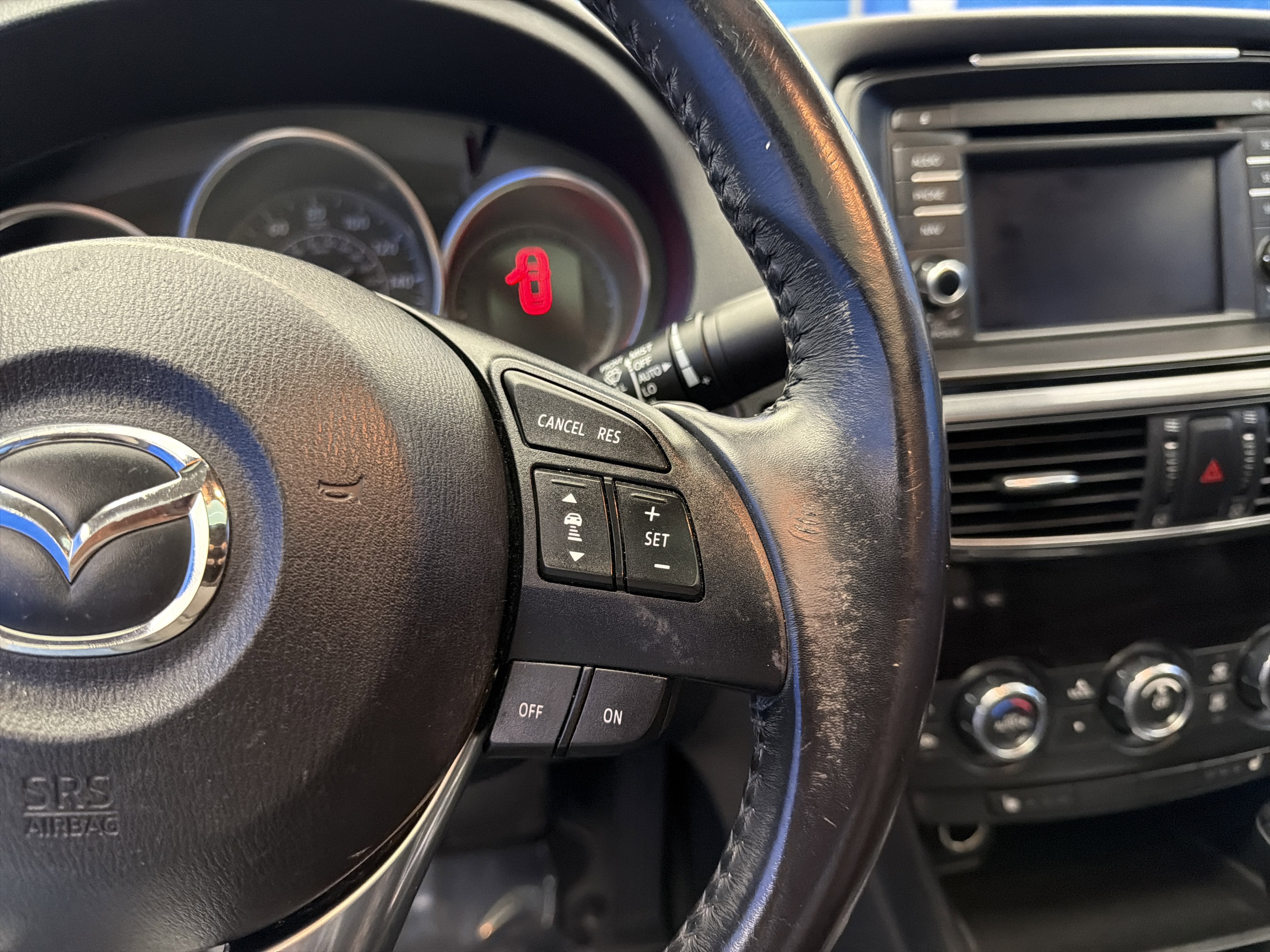 Used 2014 MAZDA MAZDA6 Grand Touring w/ GT Technology Package image 17