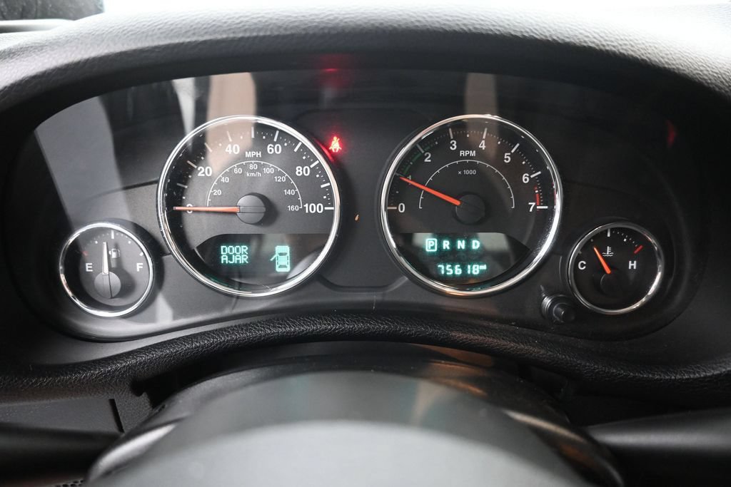 Used 2015 Jeep Wrangler Sport AWD/4WD image 11
