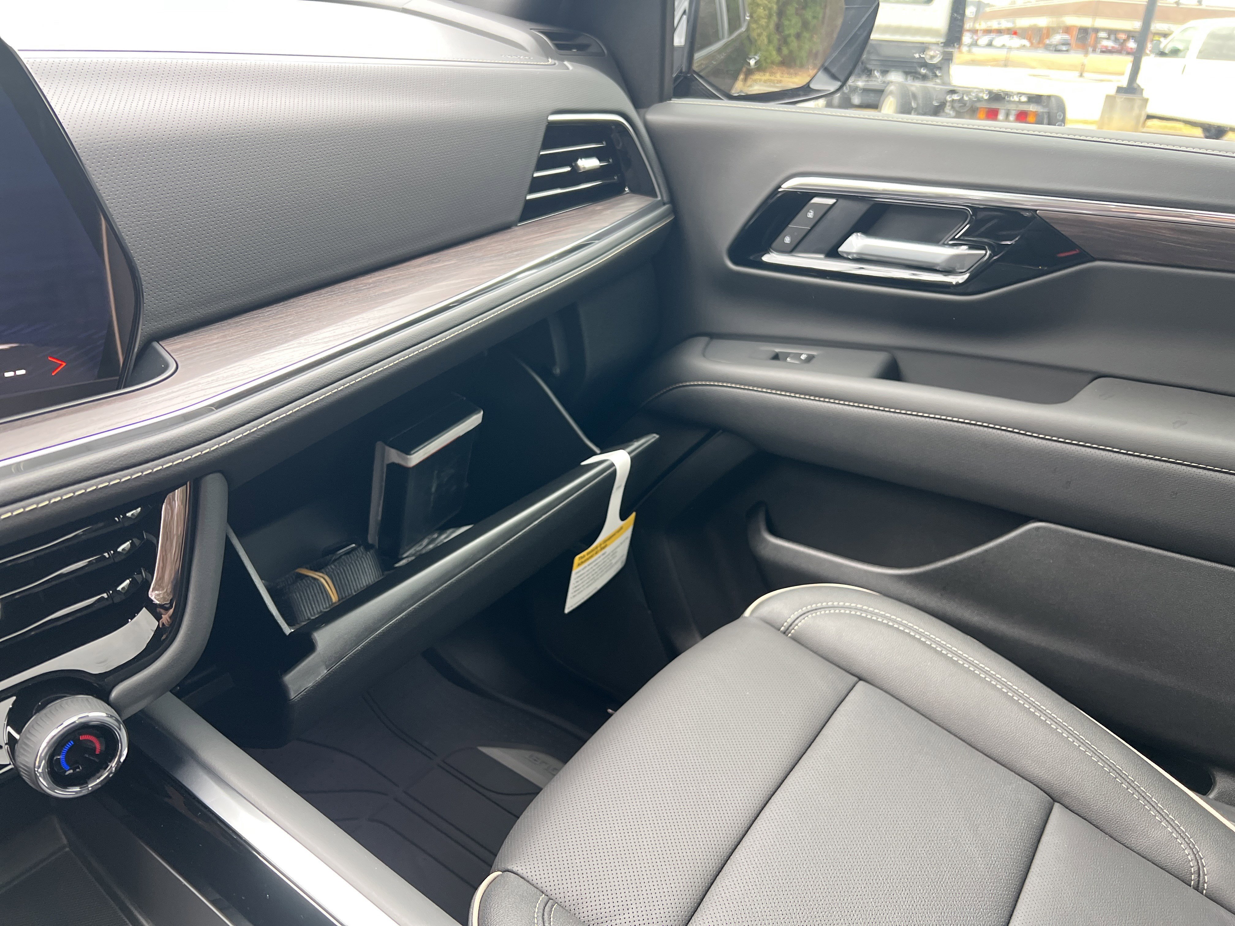 New 2026 Chevrolet Tahoe Premier w/ Sun And Tow Package image 29