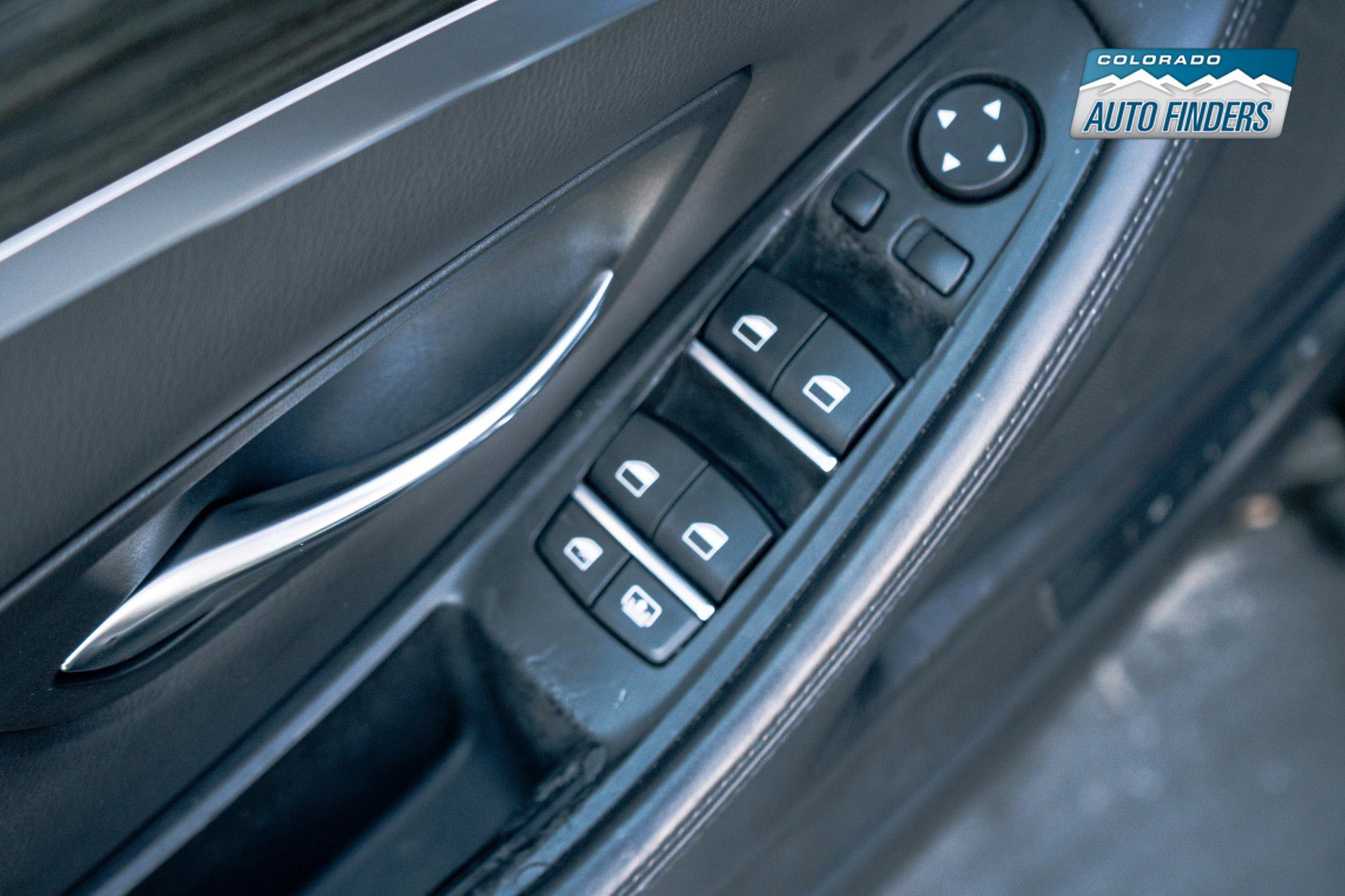 Used 2015 BMW M5 image 10
