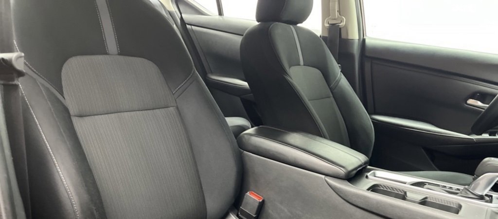 Used 2024 Nissan Sentra SV image 33