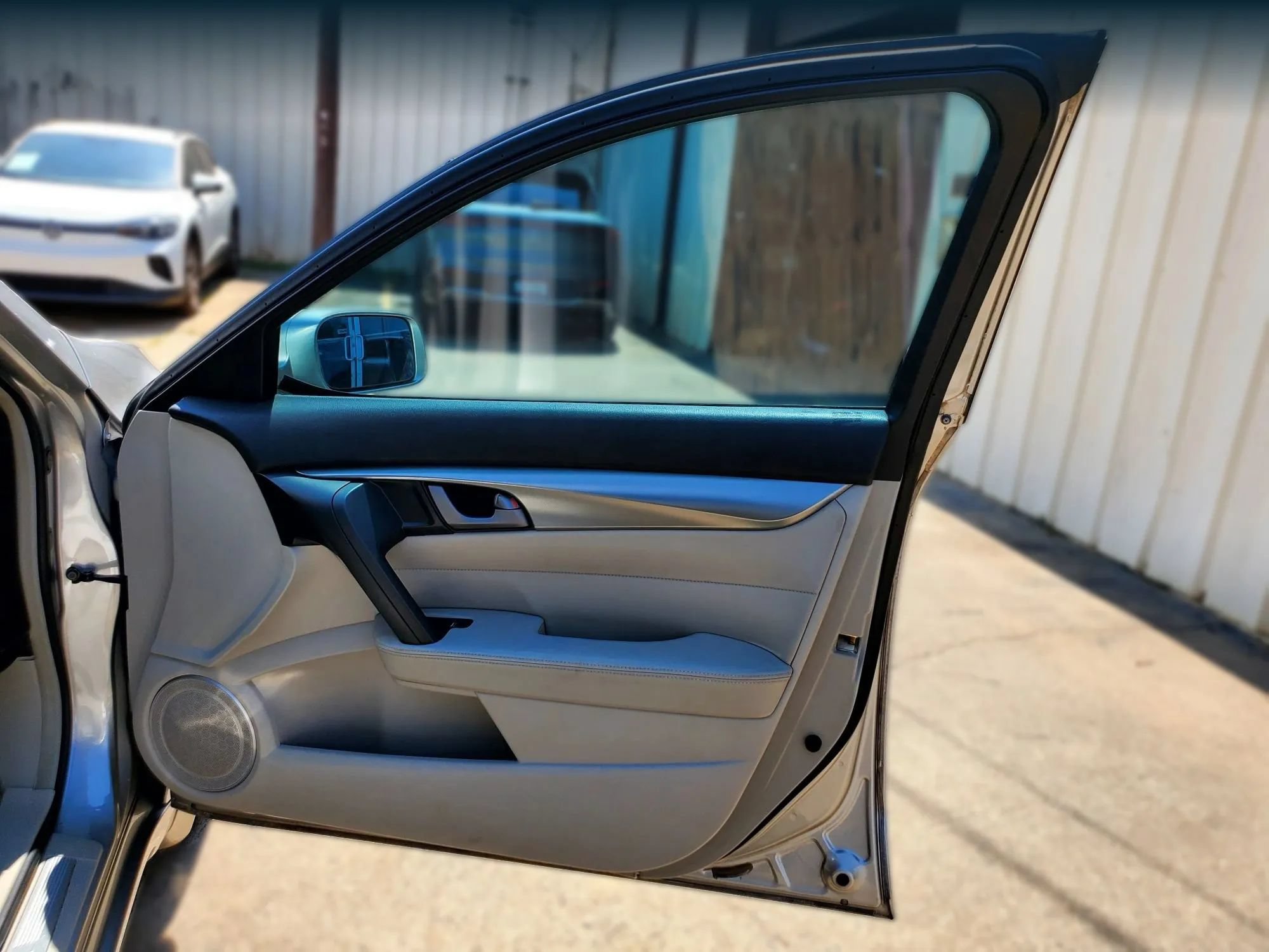 Used 2010 Acura TL w/ Technology Package FWD image 25
