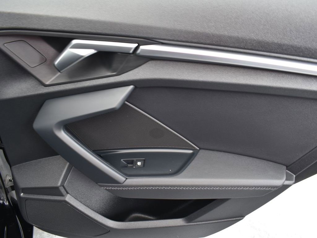 Used 2024 Audi A3 2.0T Premium image 25