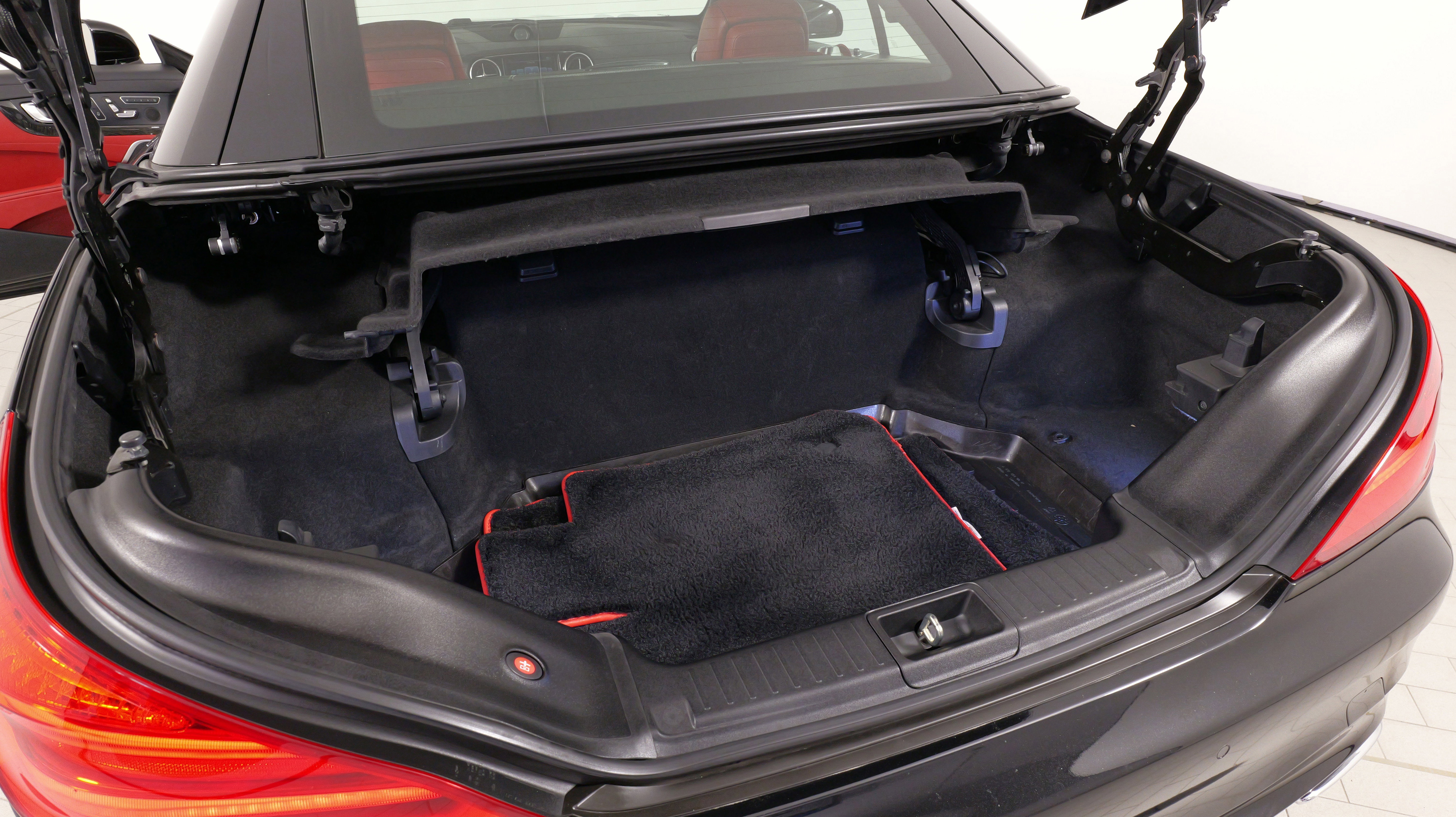 Used 2018 Mercedes-Benz SL 450 image 47