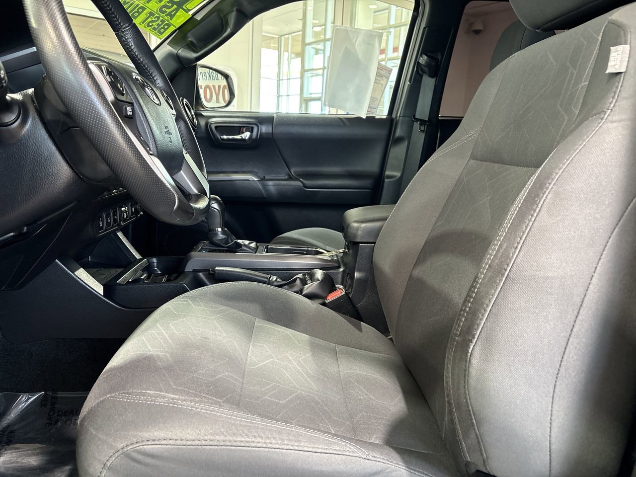 Certified 2019 Toyota Tacoma TRD Off-Road w/ Technology Package image 11