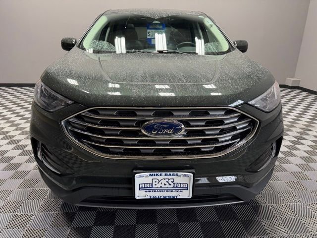 Used 2022 Ford Edge SEL w/ Convenience Package AWD/4WD image 4
