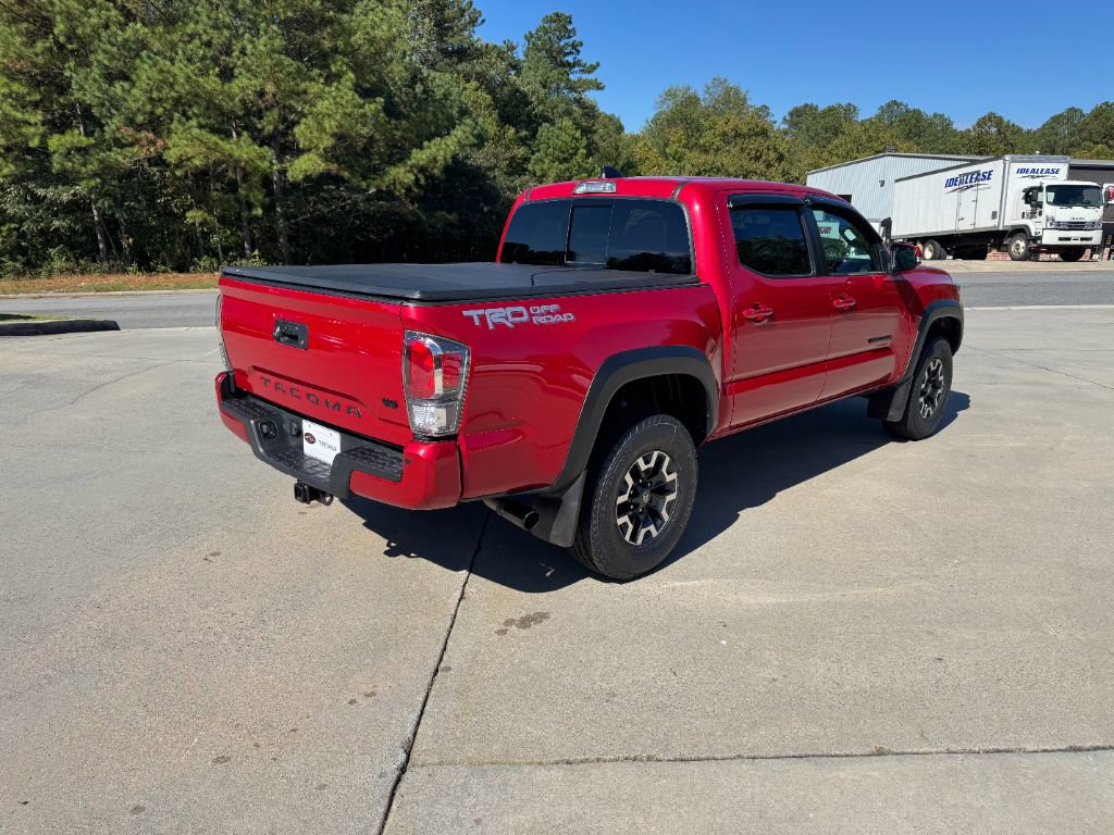 Used 2022 Toyota Tacoma TRD Off-Road image 5