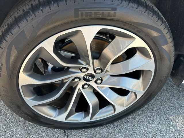 Used 2023 Lincoln Aviator Grand Touring w/ Equipment Group 301A AWD/4WD image 8