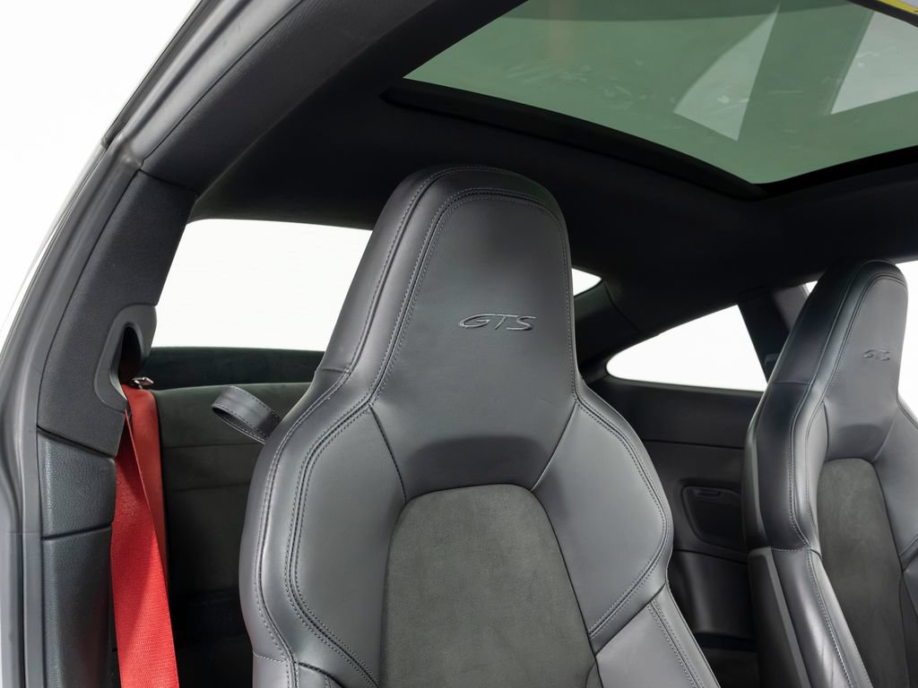 Certified 2022 Porsche 911 Carrera 4 GTS AWD/4WD image 44