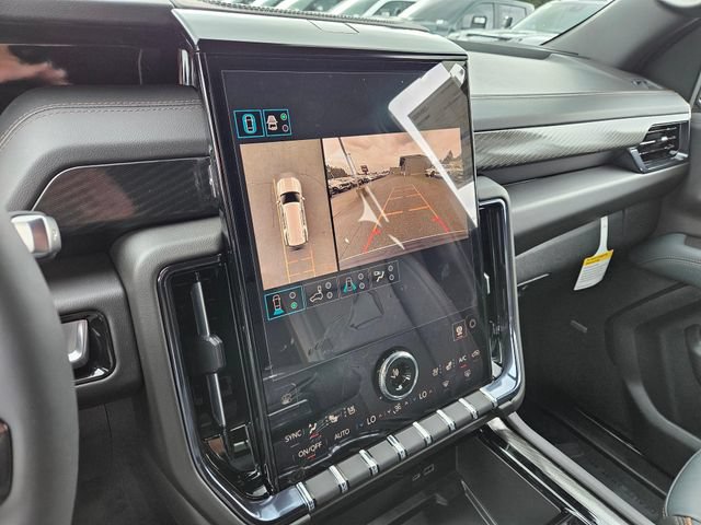 New 2026 GMC Yukon AT4 AWD/4WD image 38