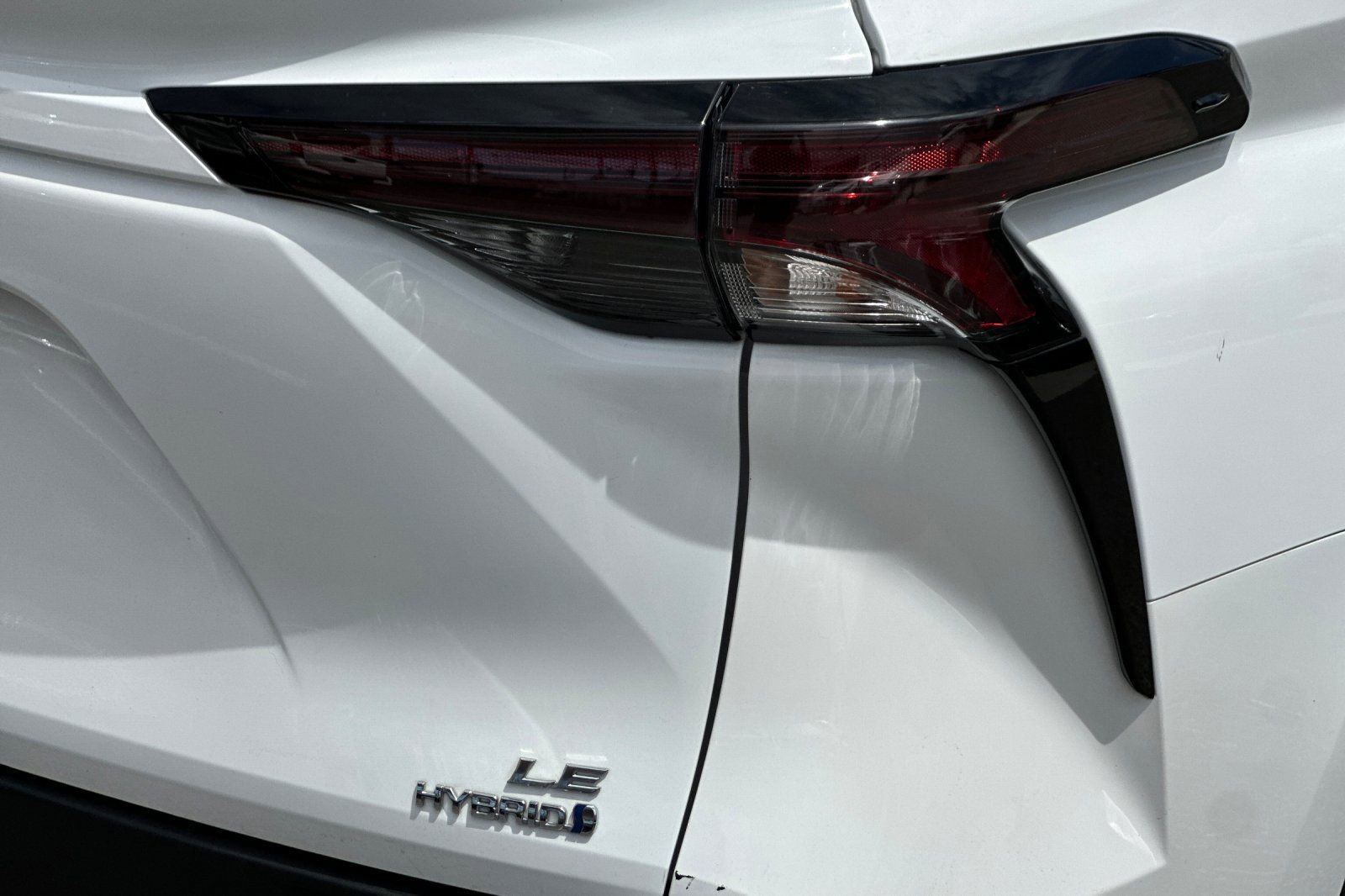 Certified 2023 Toyota Sienna LE FWD image 28