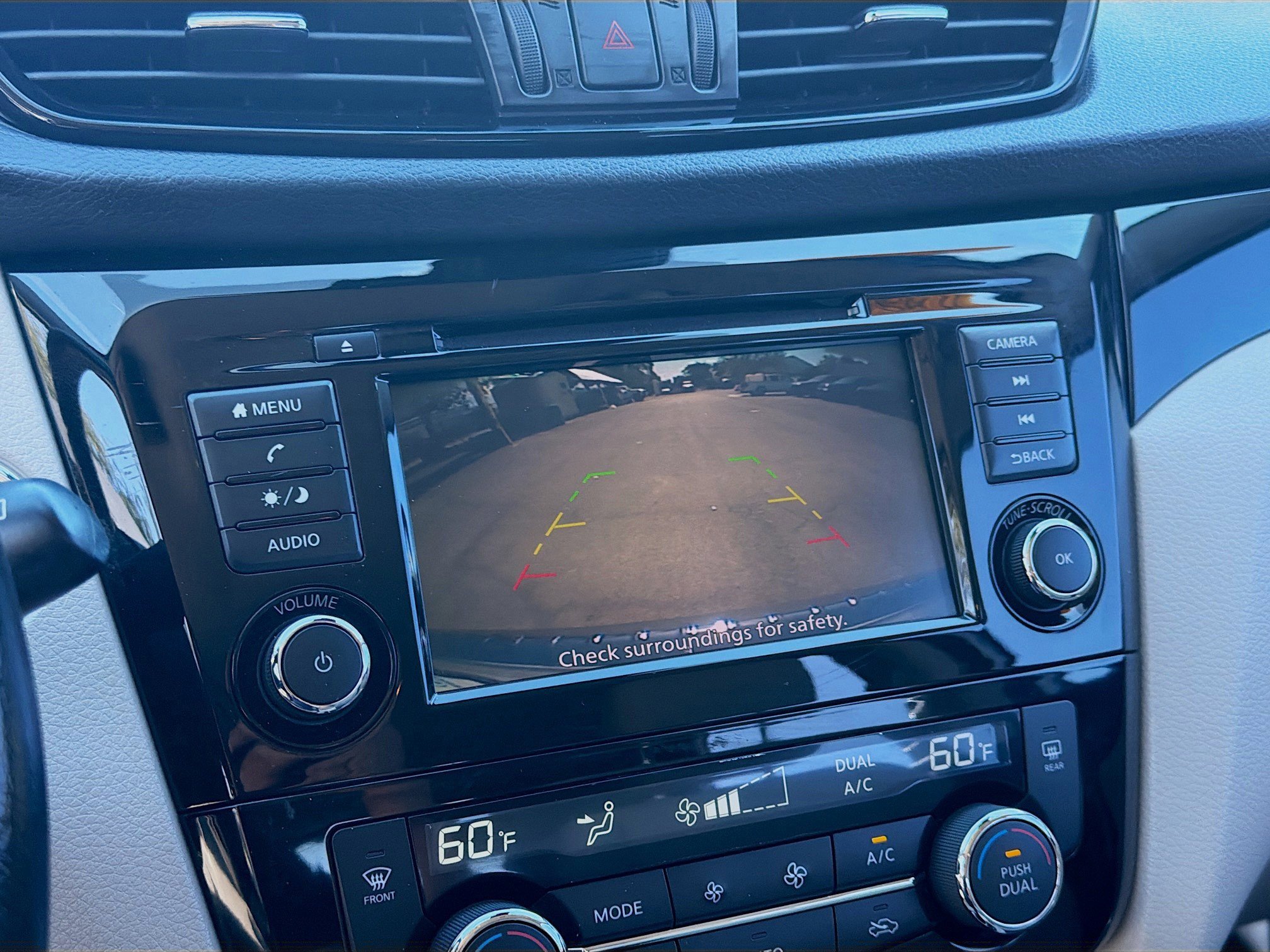 Used 2019 Nissan Rogue Sport SV w/ All-Weather Package image 13