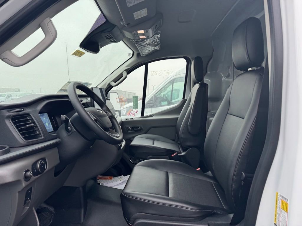 New 2026 Ford Transit 250 Low Roof image 22