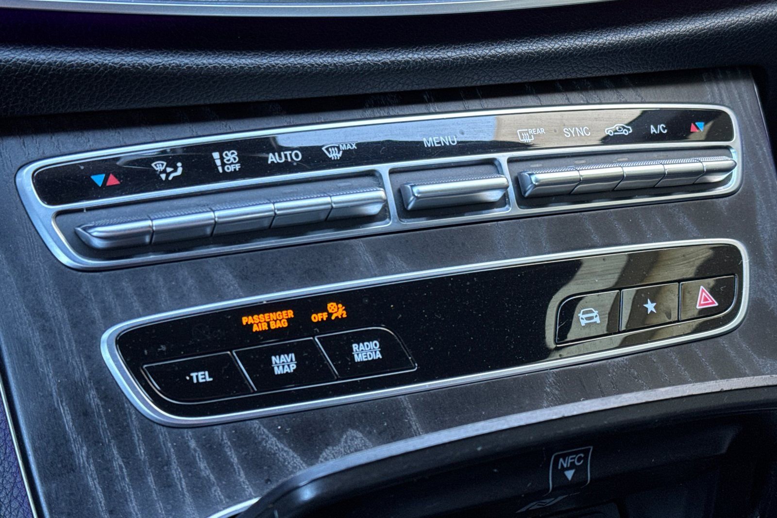 Used 2021 Mercedes-Benz E 53 AMG 4MATIC Cabriolet image 19