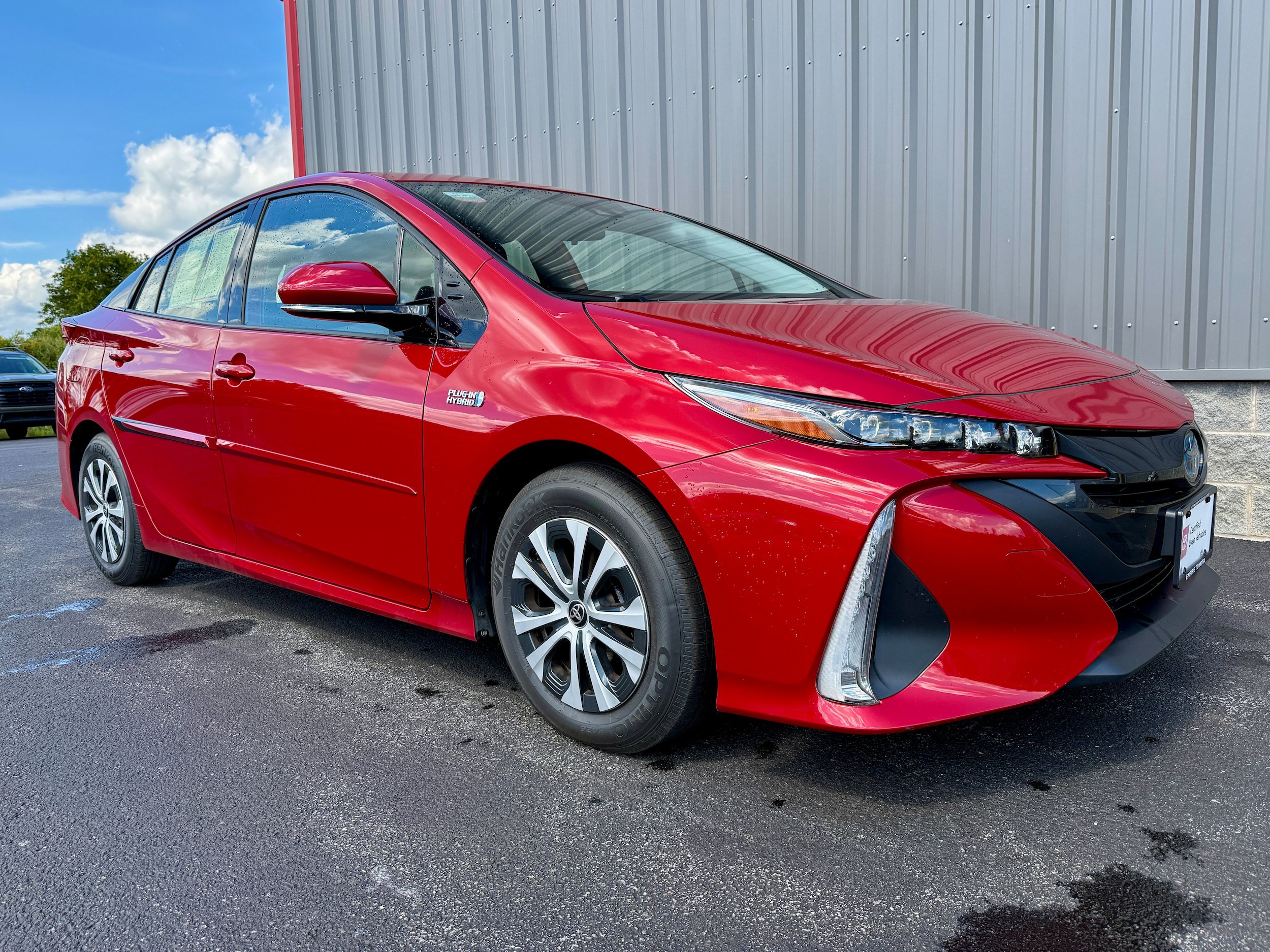 Certified 2020 Toyota Prius Prime LE w/ Carpet Mat Package FWD image 14