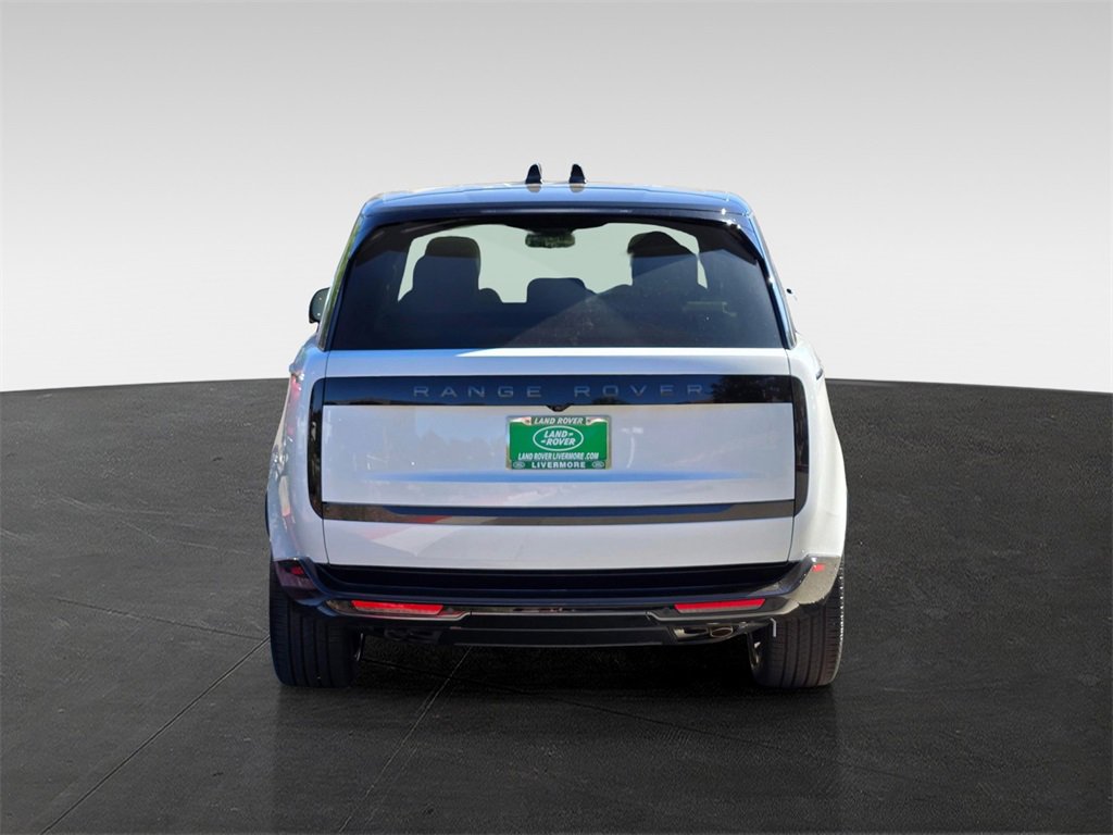 New 2025 Land Rover Range Rover SE image 5