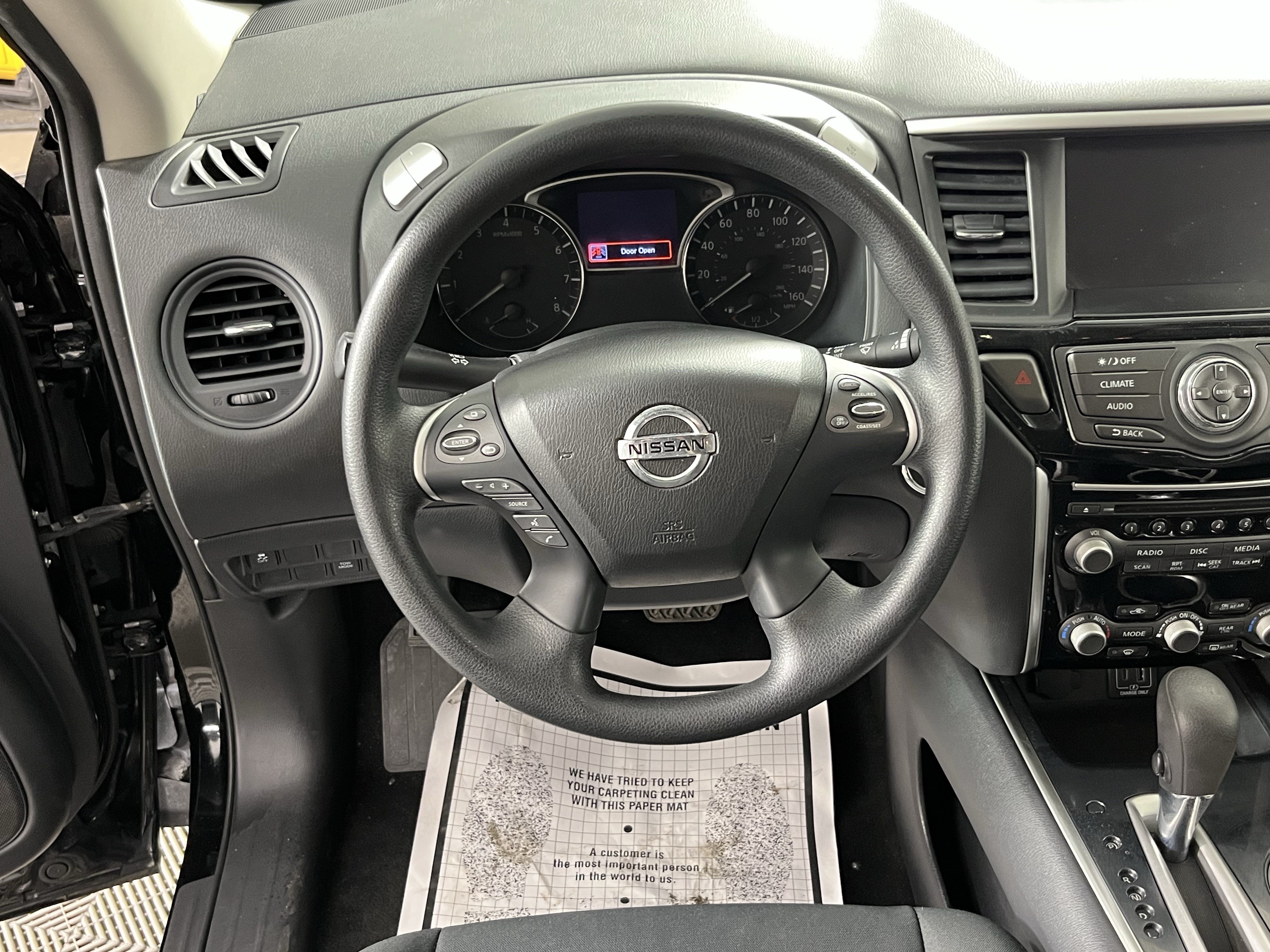 Used 2019 Nissan Pathfinder S AWD/4WD image 9