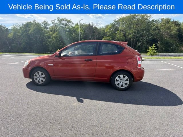 Used 2010 Hyundai Accent GS w/ Premium Pkg 3 FWD image 3