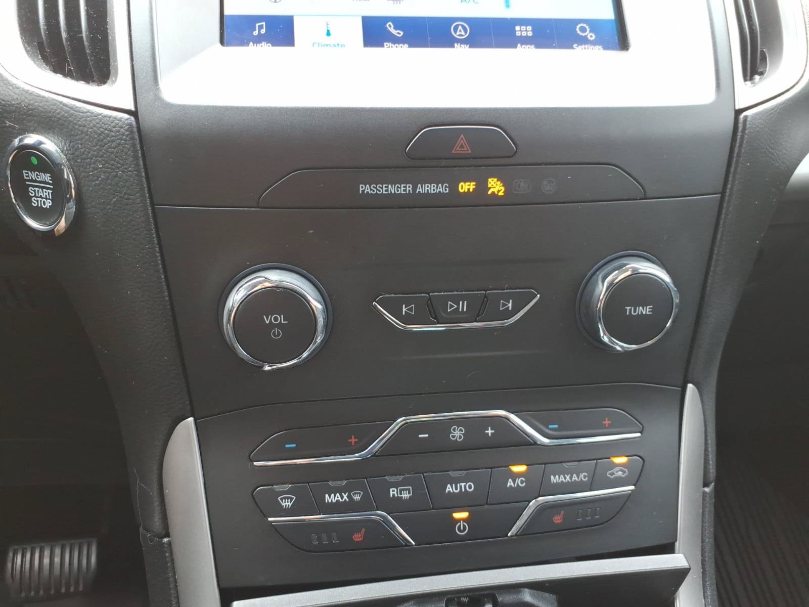 Used 2020 Ford Edge SEL w/ Convenience Package AWD/4WD image 17