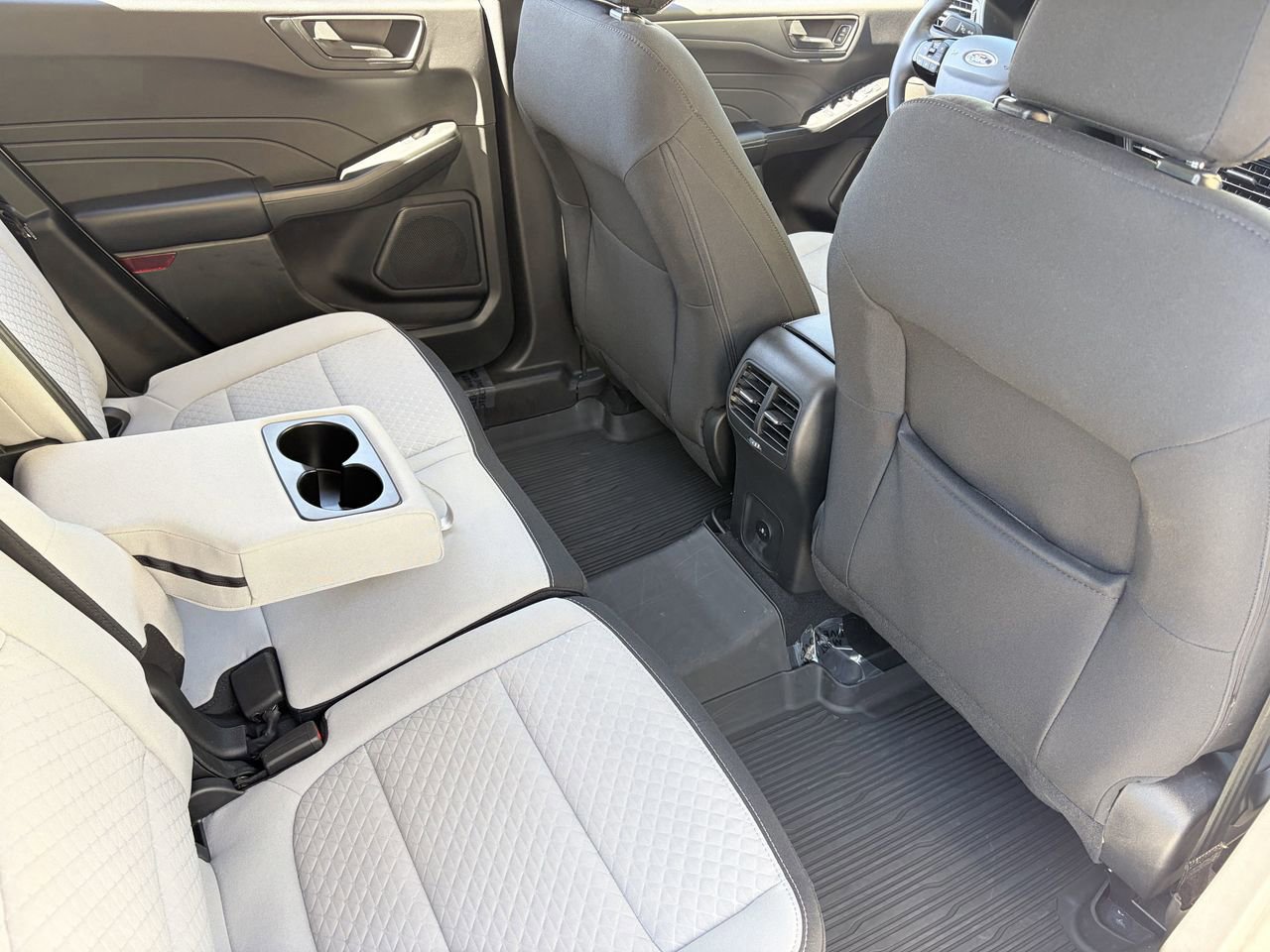 Used 2023 Ford Escape Active w/ Tech Pack #1 AWD/4WD image 14