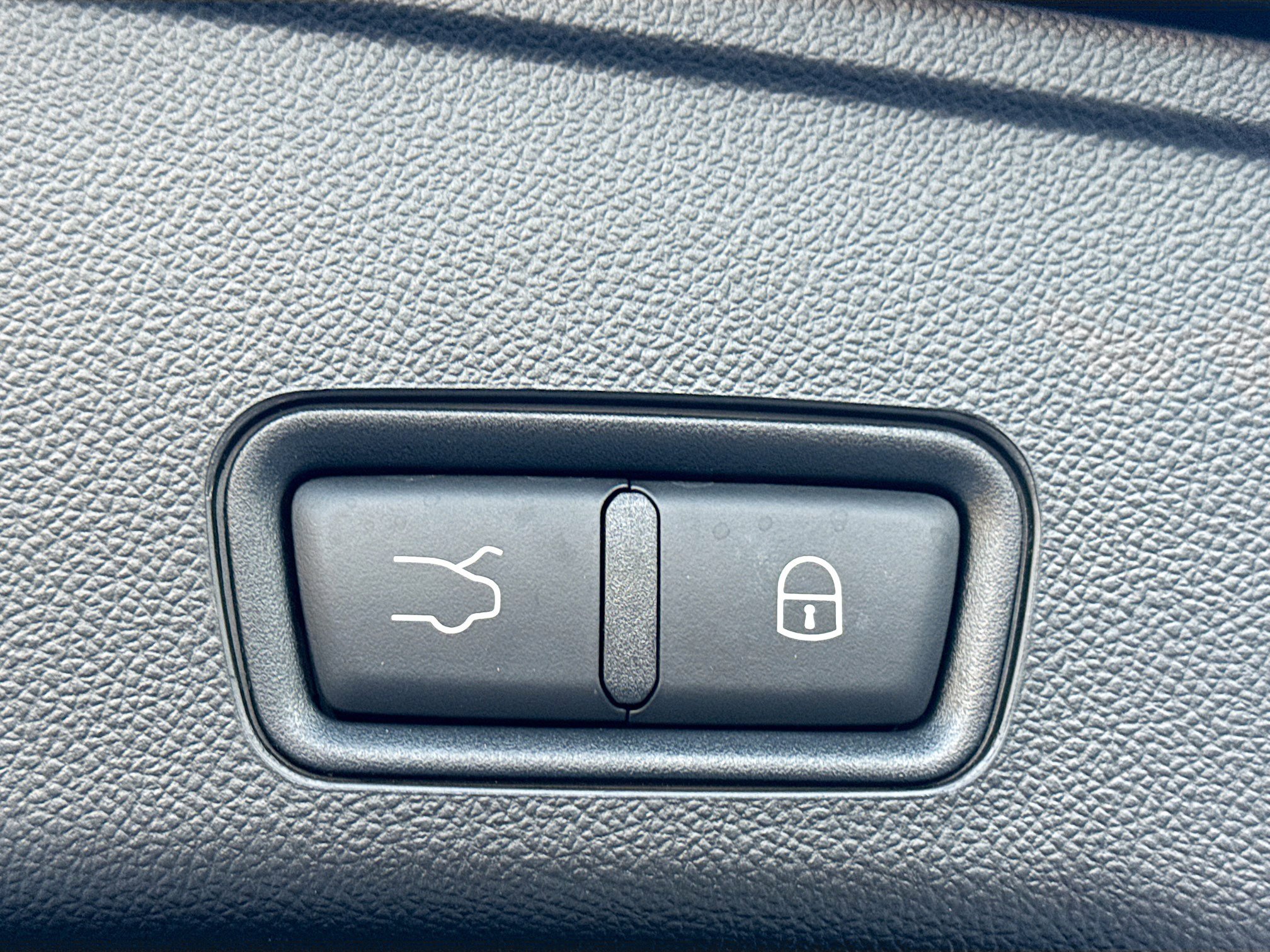 Certified 2024 Maserati Grecale GT image 13