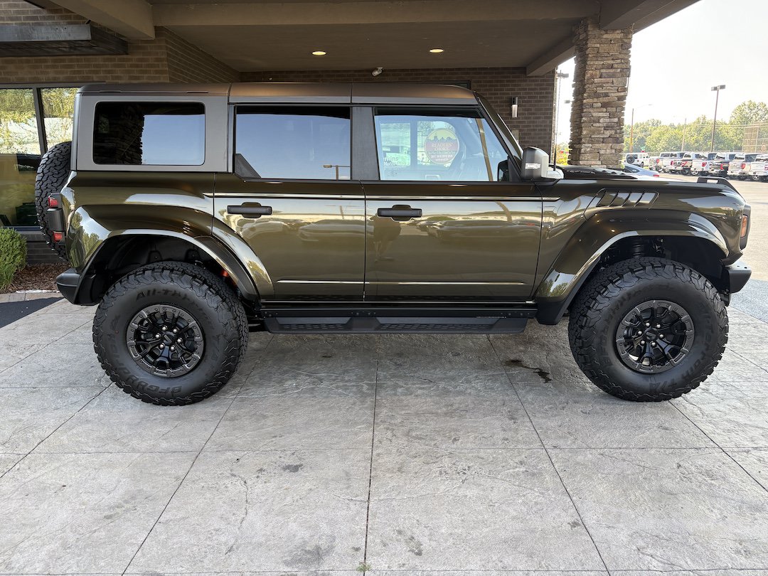 Used 2025 Ford Bronco Raptor AWD/4WD image 5